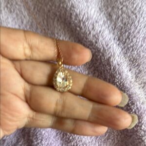 Gold Pendant Necklace